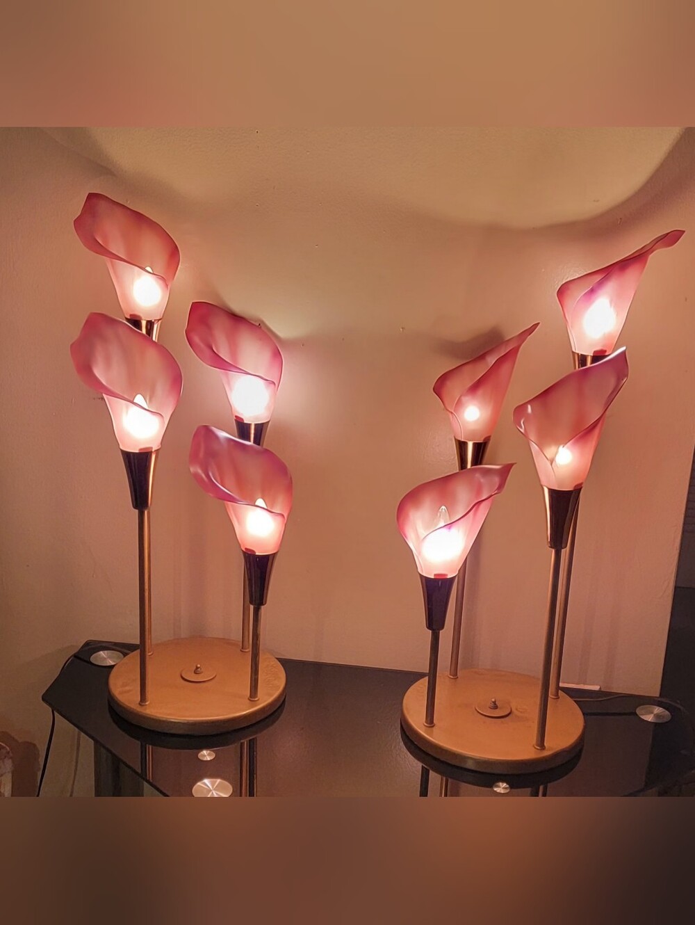 Vintage Mcm 3 Way Pink Calla Lily Table Lamp - Floral Home With Plastic Shades